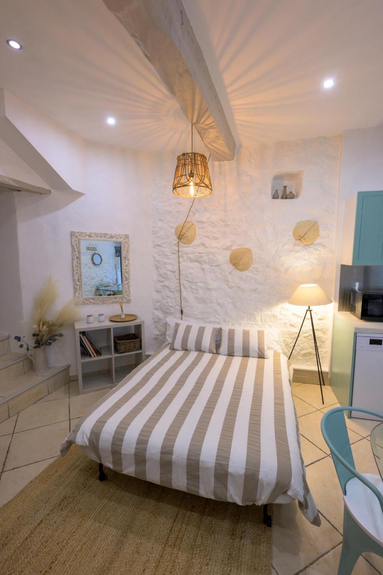 Cosy Flat In The Heart Of Valbonne Village Exteriör bild
