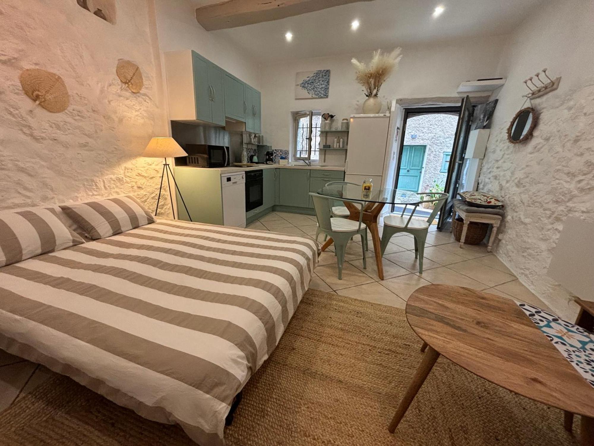 Cosy Flat In The Heart Of Valbonne Village Exteriör bild