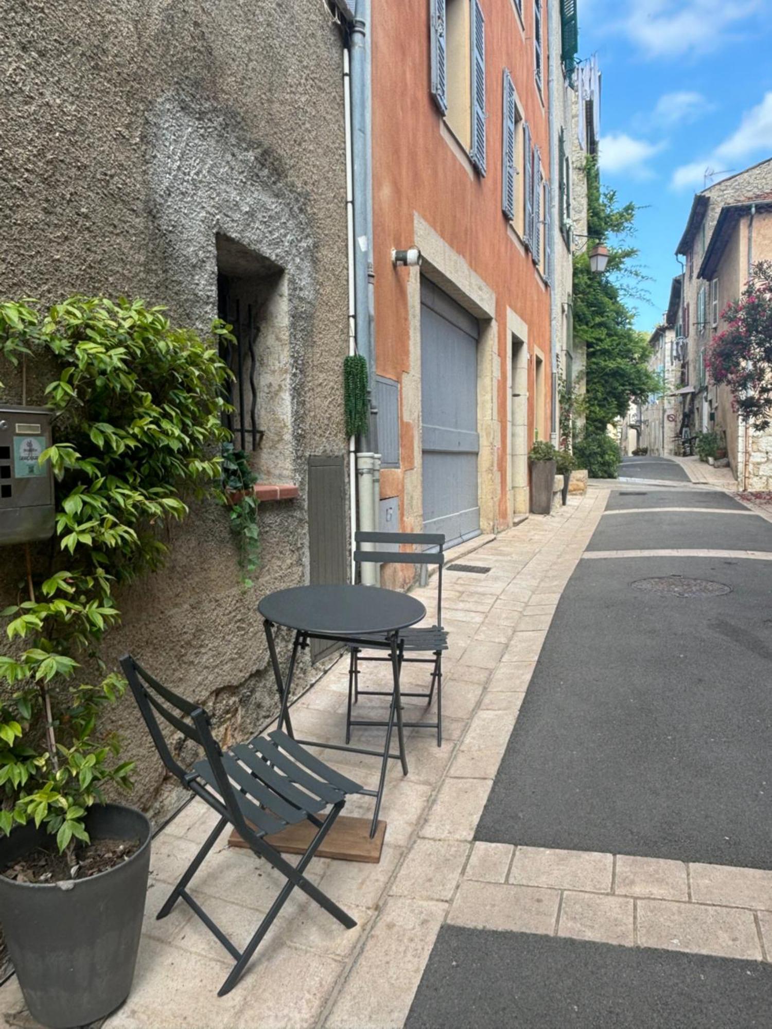 Cosy Flat In The Heart Of Valbonne Village Exteriör bild
